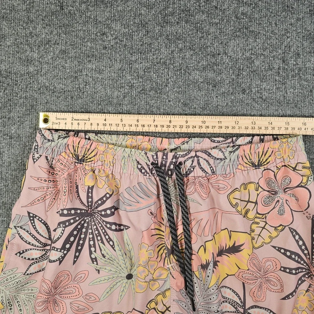 RVCA Mens Tropical Floral Swim Trunks Board Shorts Size Large California Surf